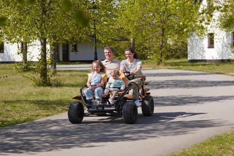 Holiday Resort Van Der Valk, Linstow Dobbin-Linstow المظهر الخارجي الصورة